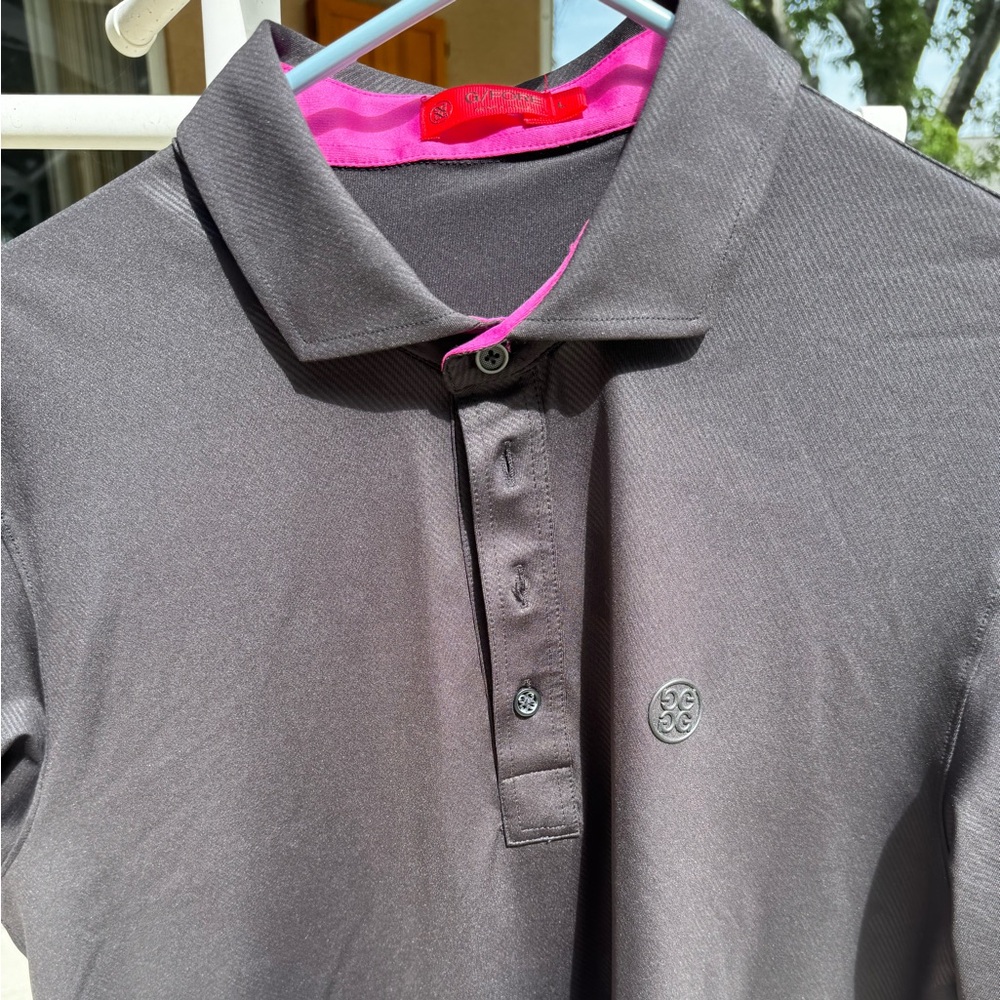 G/Fore Black camo LG like new